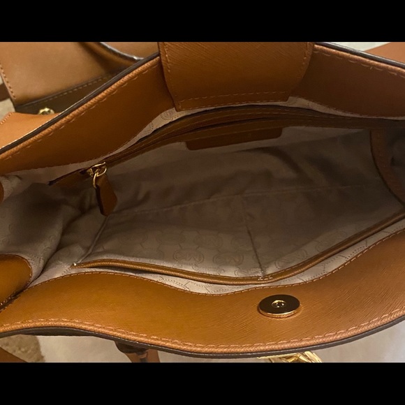 Michael Michael Kors Hamilton East West Satchel - Picture 13 of 13